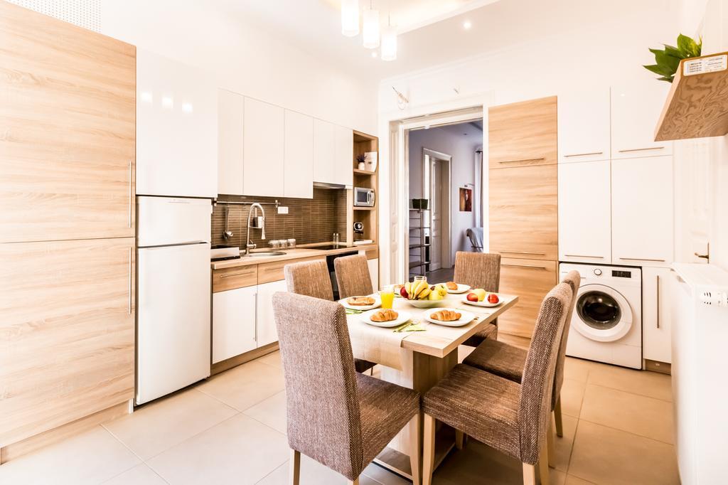 Bpr D8 Premier Apartment Budapest Bagian luar foto