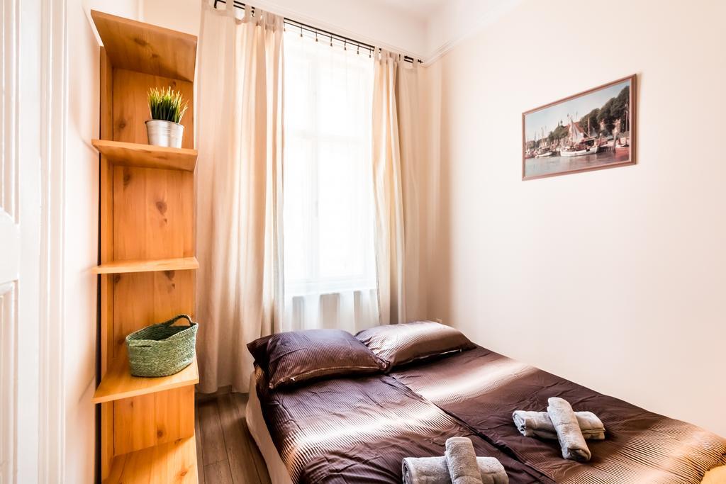 Bpr D8 Premier Apartment Budapest Bagian luar foto